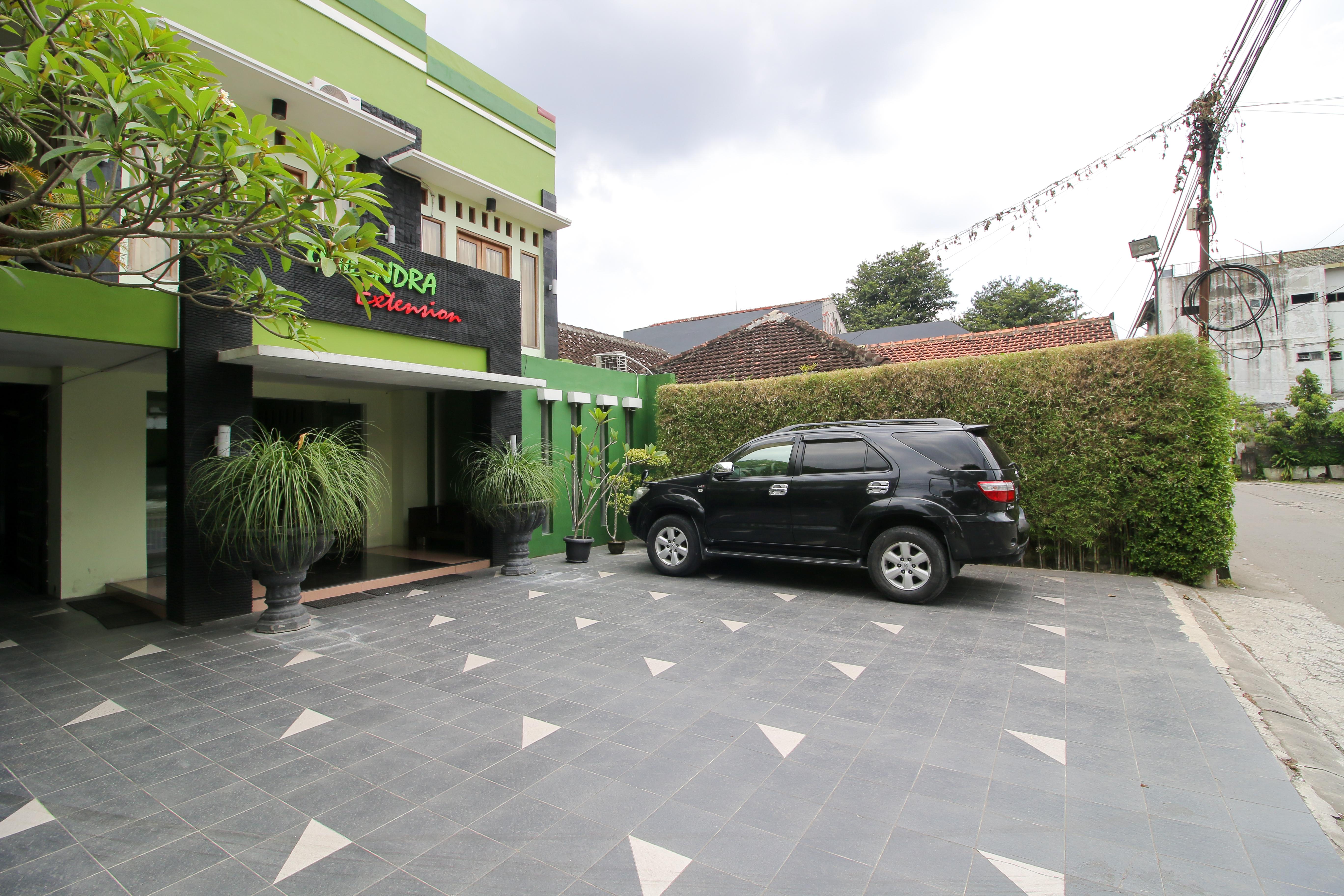 Reddoorz Plus @ Taman Siswa 2 Yogyakarta Exterior photo