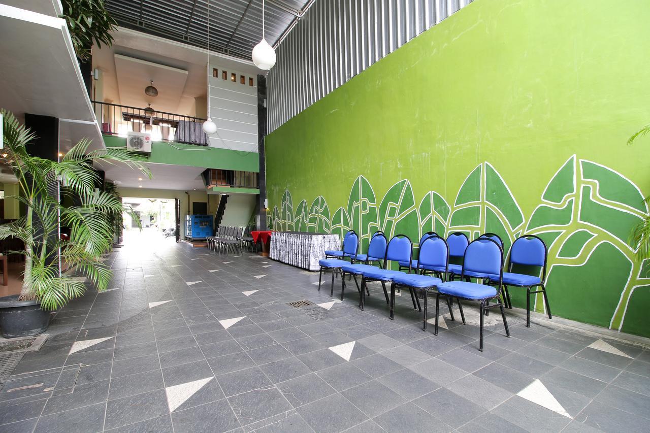 Reddoorz Plus @ Taman Siswa 2 Yogyakarta Exterior photo
