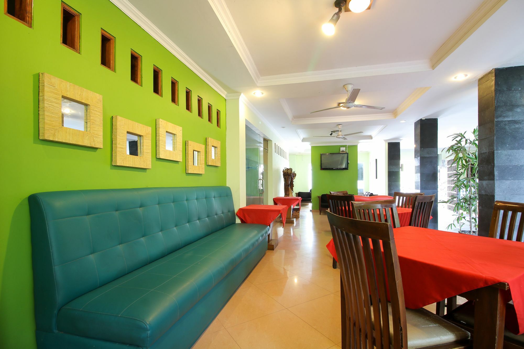 Reddoorz Plus @ Taman Siswa 2 Yogyakarta Exterior photo